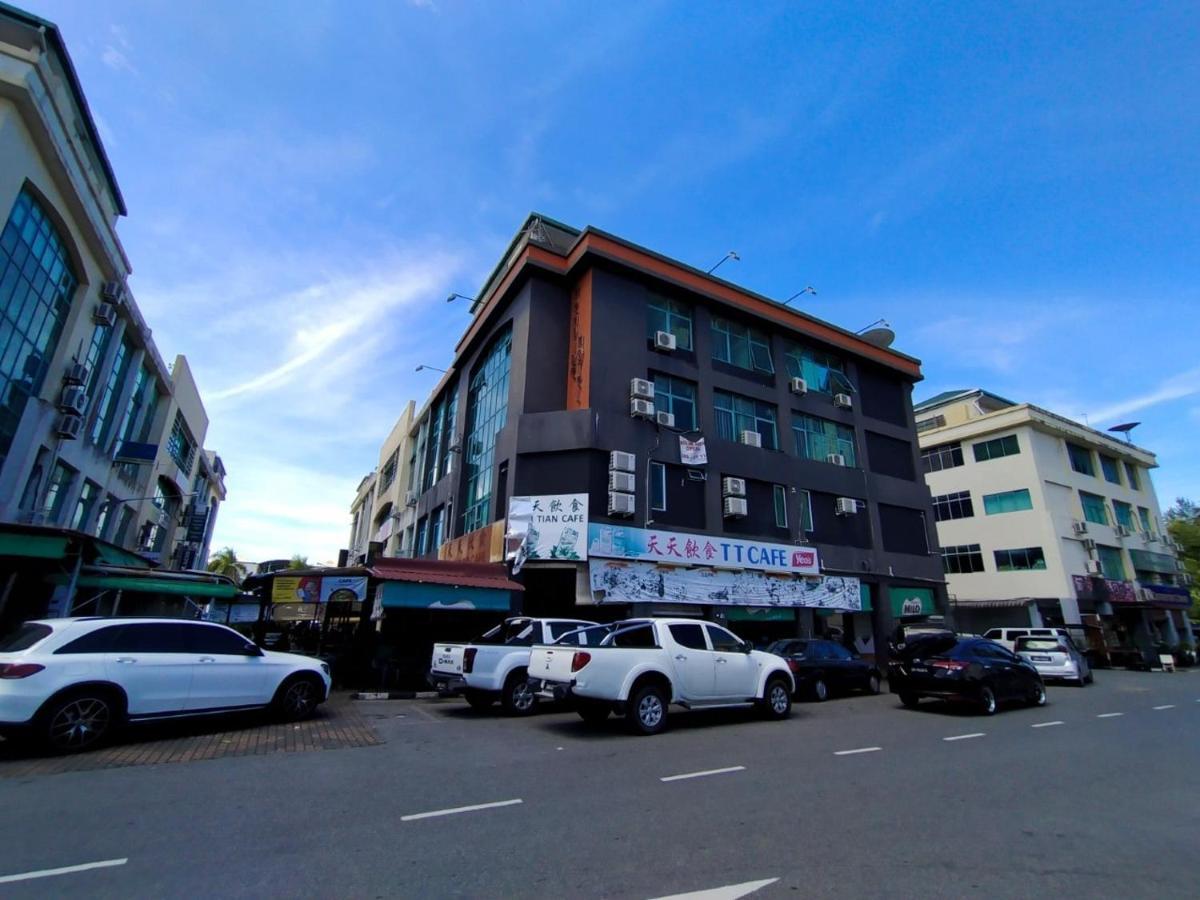 Super Oyo 90668 Joy Inn Мири Екстериор снимка