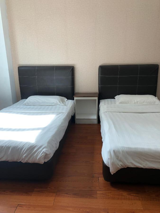 Super Oyo 90668 Joy Inn Мири Екстериор снимка