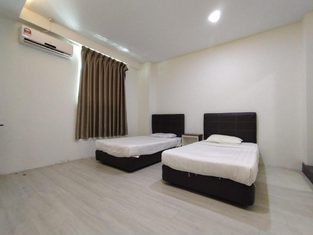 Super Oyo 90668 Joy Inn Мири Екстериор снимка